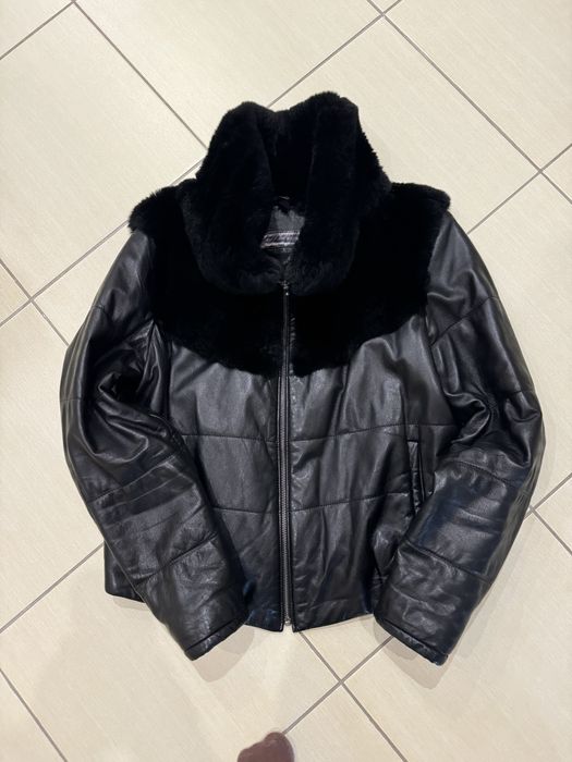 Куртка жіноча( шкіра, хутро шаншила)