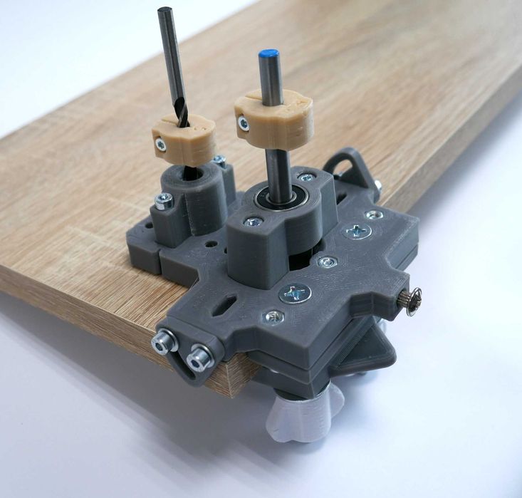 Кристина Рэй жалаңаш