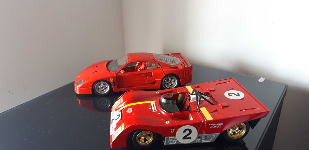 Carros miniaturas da Ferrari