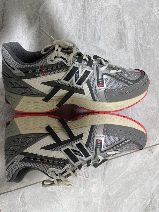 Кроссовки New Balance 1906R