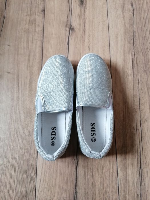Espadryle firmy SDS