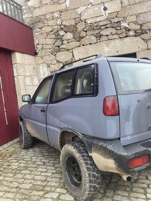 Nissan terrano td27