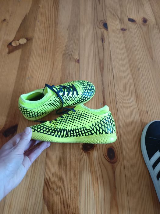 Buty piłkarskie  chłopięce Puma  rozm 33