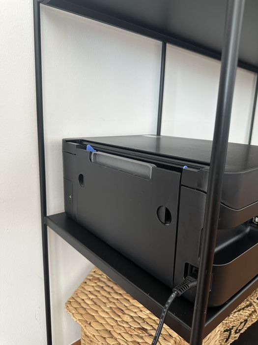 Impressora Epson XP-4200 series como nova + tinteiro preto quase cheio. Entrega em maos em Lisboa e outras zonas país