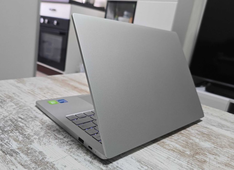 Игровой Xiaomi (Core i5/Nvidia MX940/SSD M2 512GB/Новый АКБ 5ч) Хорошее состояние!