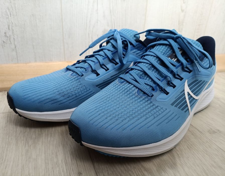Кроссовки кросівки Nike Terra Air Zoom 45 розмір 29см