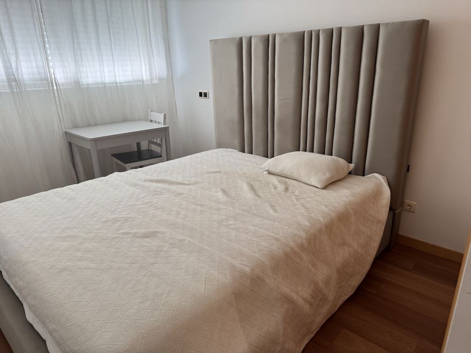 Camas e colchões de segunda mão