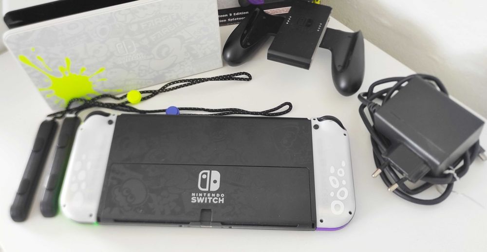 Nintendo Switch OLED - Splatoon 3 -Edição Especial - Desbloqueada CFW + Cartão 256GB