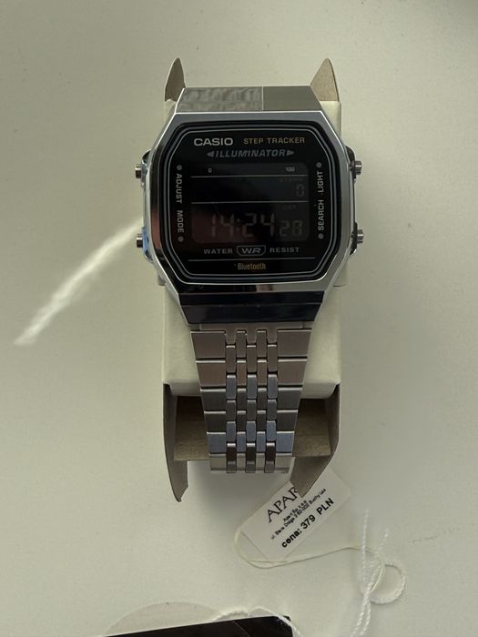Zegarek Casio, step tracker