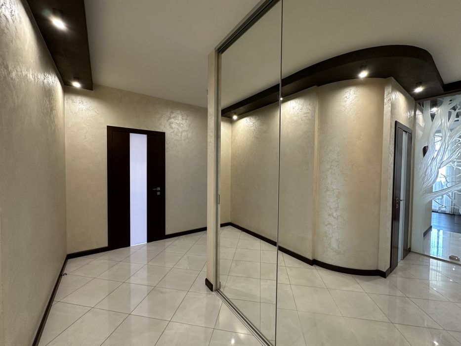 Многокомнатная квартира по адресу ул. Аркадийское плато (площадь 225 м²) - Atlanta.ua - фото 10