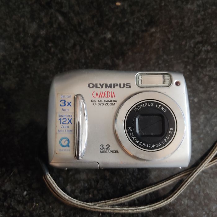 Câmara fotográfica digital Olympus