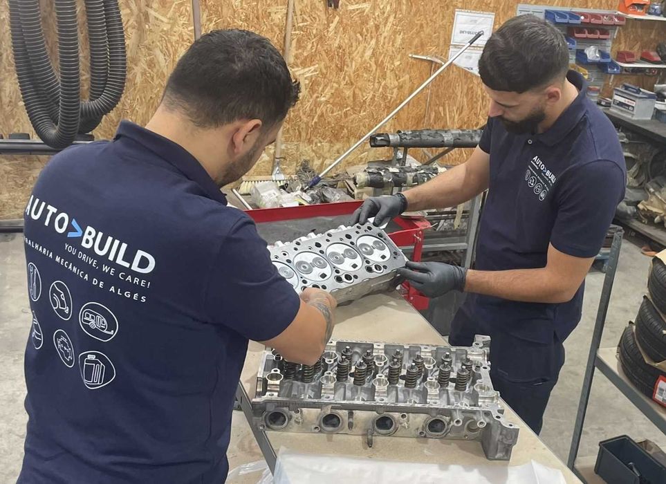 Venda/Trespasse de Oficina Automóvel em Carnaxide