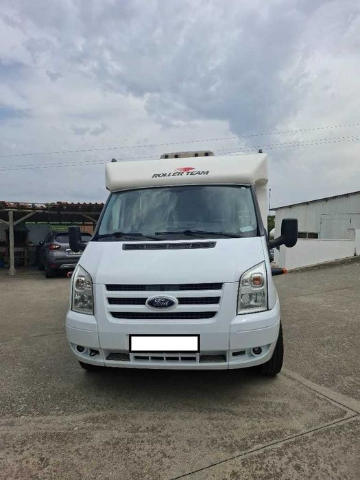 Autocaravana cama central