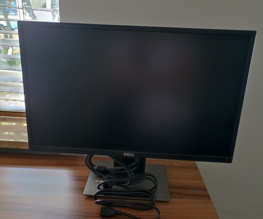 Monitor Dell 23 P2317H, stan bardzo dobry/idealny