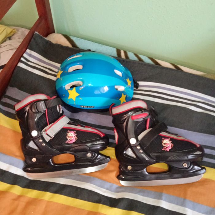 Łyżwy hokejowe,regulowane. Rozmiar 34÷37.