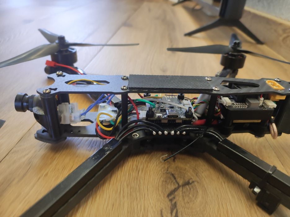 Fpv drone kalibri 8
