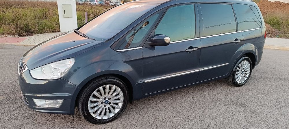 Ford Galaxy 2.0 140cv ano 2013