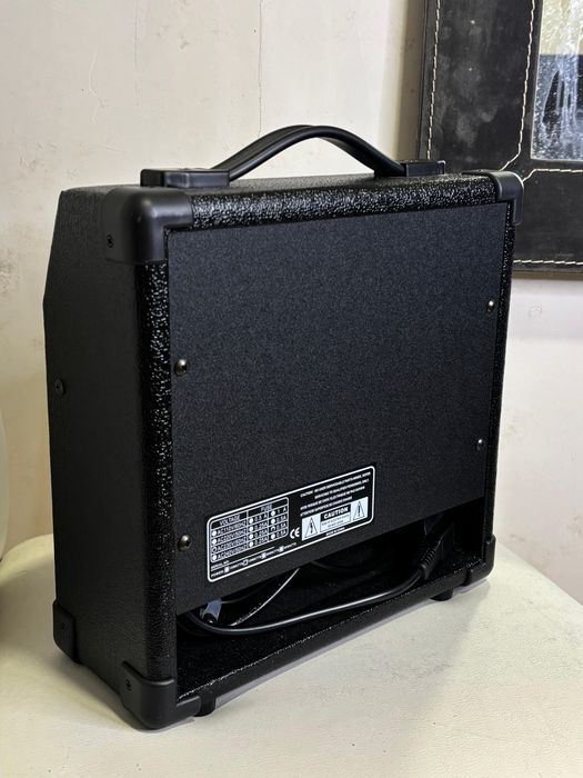 Amplificador de Guitarra EK PG-15 15W Combo