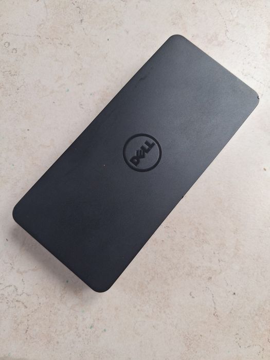Stacja dokująca DELL D3100 z zasilaczem dell 65W