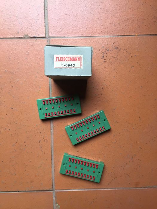 Ligações e Fios para Modelos Ferroviários Elétricos H0 — Fleischmann