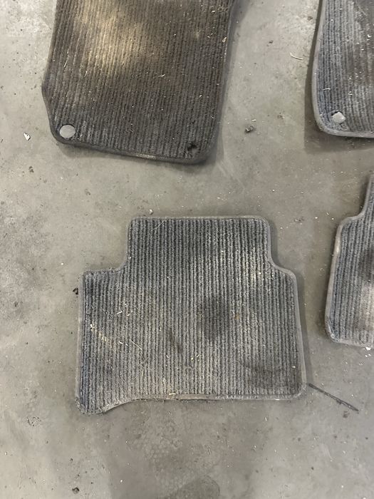 Dywaniki rypsowe ryps czarne mercedes w211
