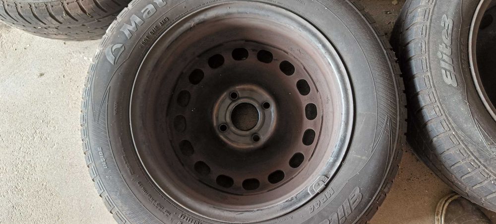 Oryginalne Felgi Stalowe Audi 80 B4 15" 4 sztuki Komplet