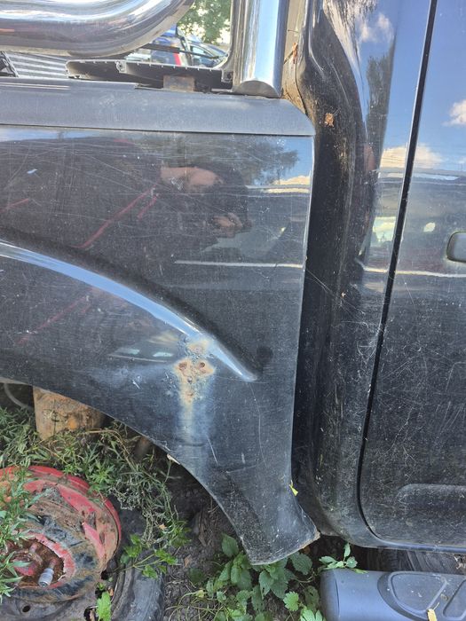 Paka zabudowa nissan navara d40 do poprawek