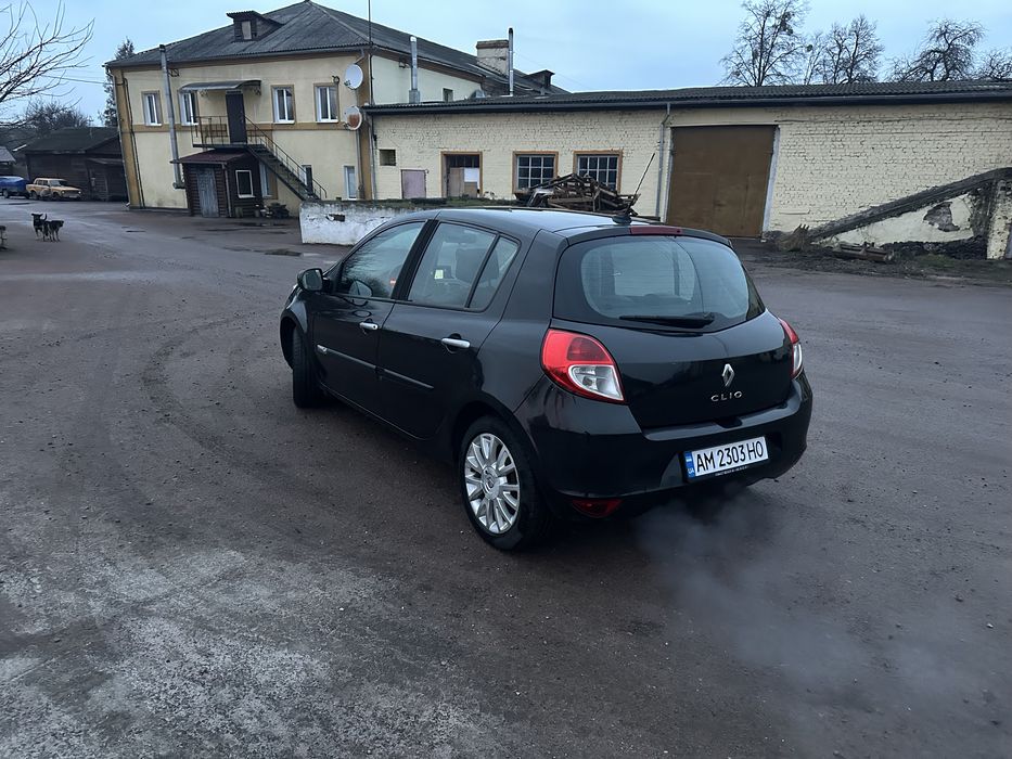 Renault Clio 2010 в дуже гарному стані