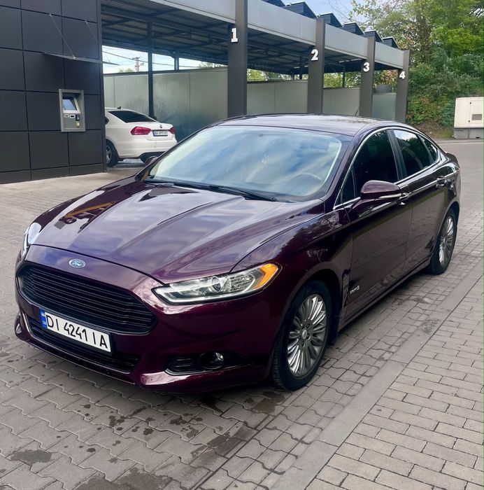 Ford Fusion Форд Фюжин Гібрид