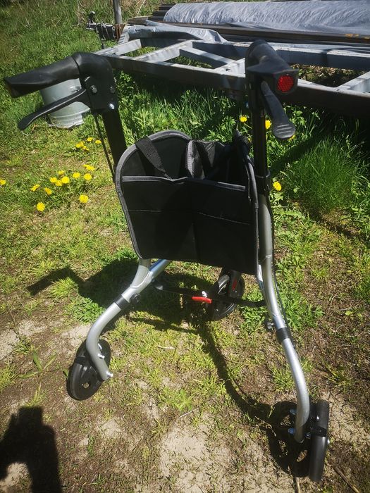 Chodzik balkonik 3 kołowy NOWY