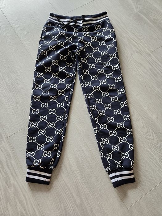 Gucci spodnie dresowe 140/146 cm 10-11lat