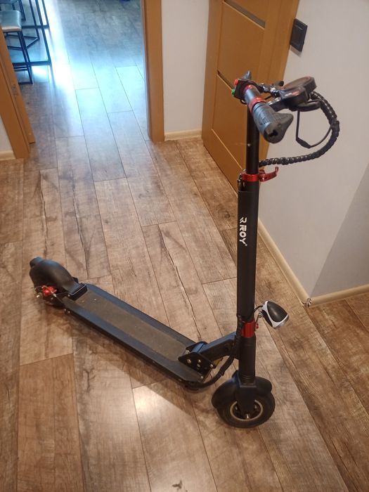 Електросамокат    ROY 350wat