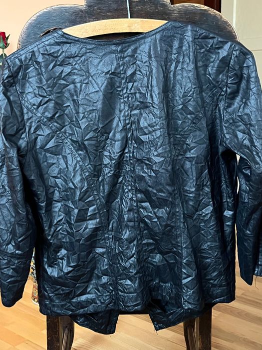 Kurtka damska czarna