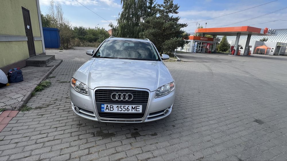 Продам AUDI  A4 B7