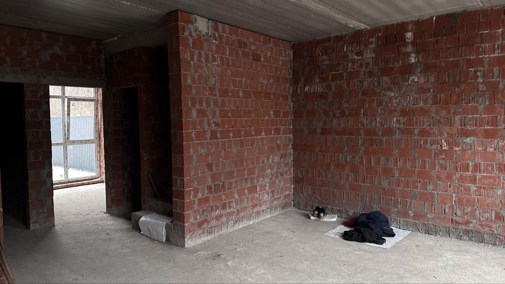 Дуплекс біля Бучанського