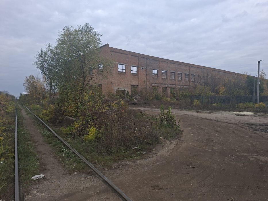 У продажу обʼєкт в центрі Ромнів