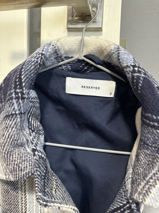 Сорочка-куртка reserved S синьо-біла