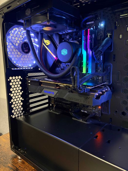 PC Gaming | AMD Ryzen 7 | 32GB Ram | RTX 2080