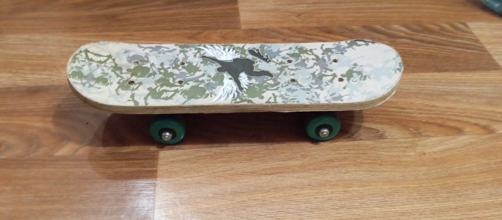 Продам Дитячий скейт б/у