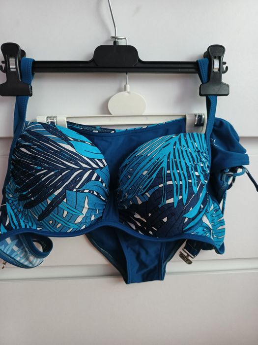 Купальники різні