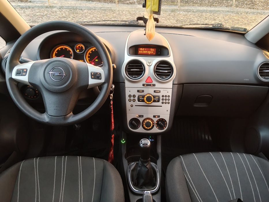 Opel Corsa D 1.2 + LPG