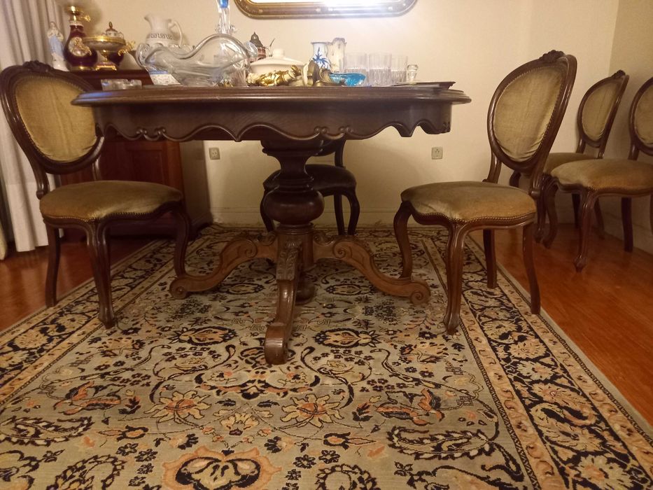Mesa de sala de jantar