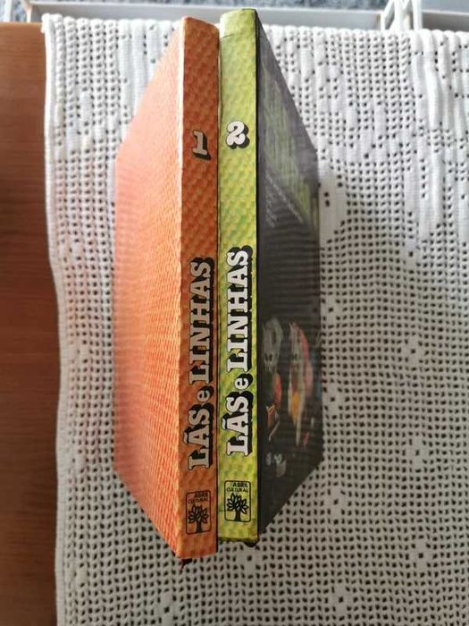 2 livros lãs e linhas croche tricô tapeçaria costura Capa dura