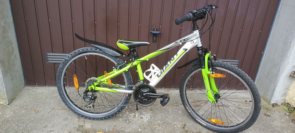 Rower dziecięcy Giant XTC koła 24"rama alu,amortyzacja,Shimano,błotnik