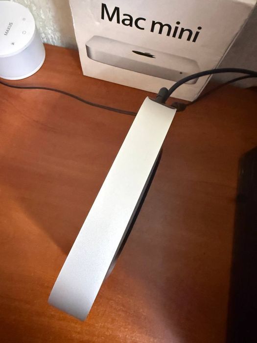 Apple Mac mini Mid 2011 - компактний настільний комп'ютер