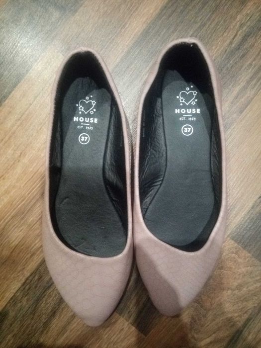 buty damskie,pantofle House 37