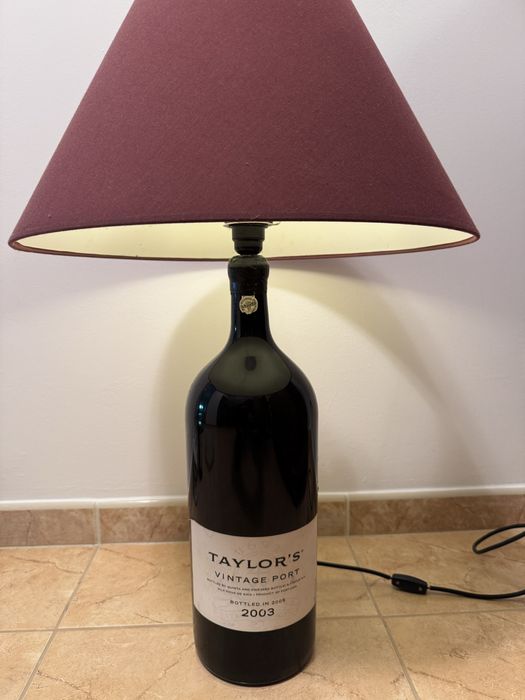Candeeiro Taylors Vintage port