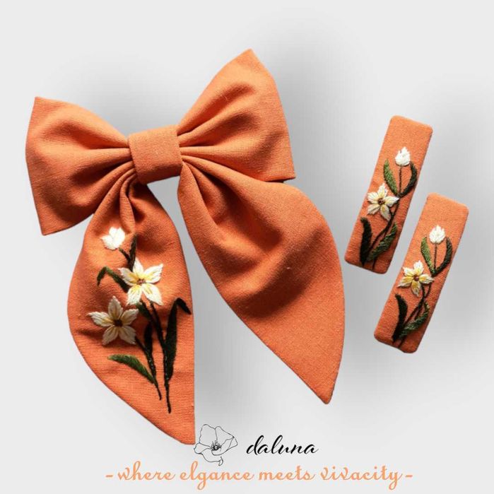 Laços de Cabelo e Ganchos Artesanais Bordados daluna