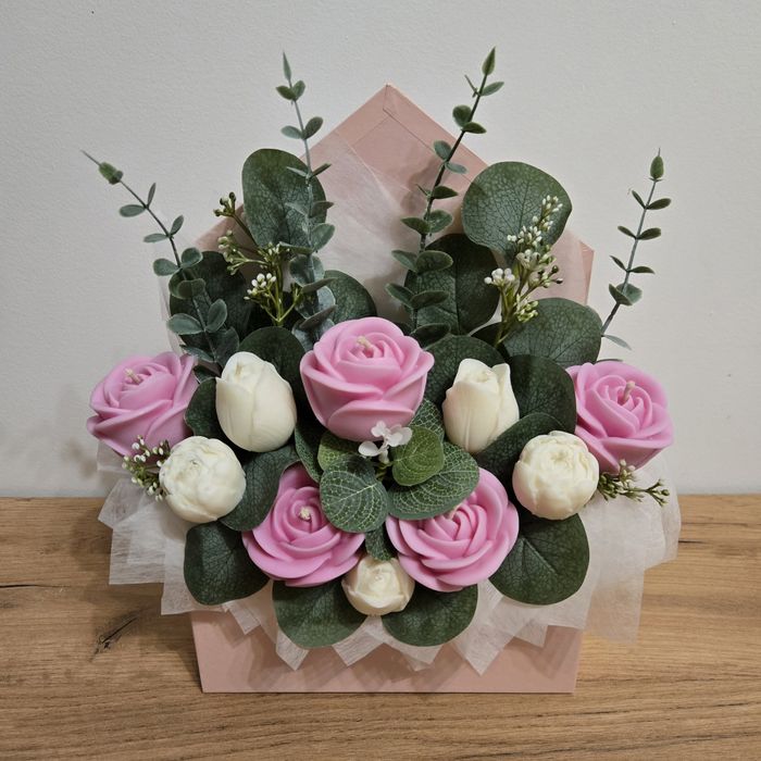 Flower box ze świec sojowych zapach magnolia