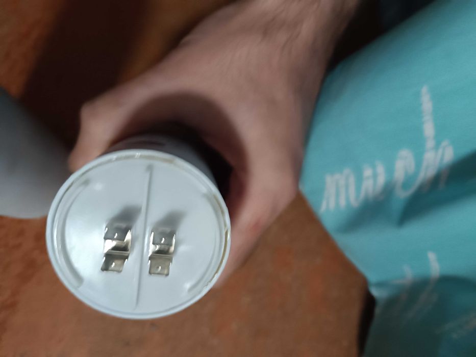 Кондесатор Piranil-CBB60 120 мкФ 450V,